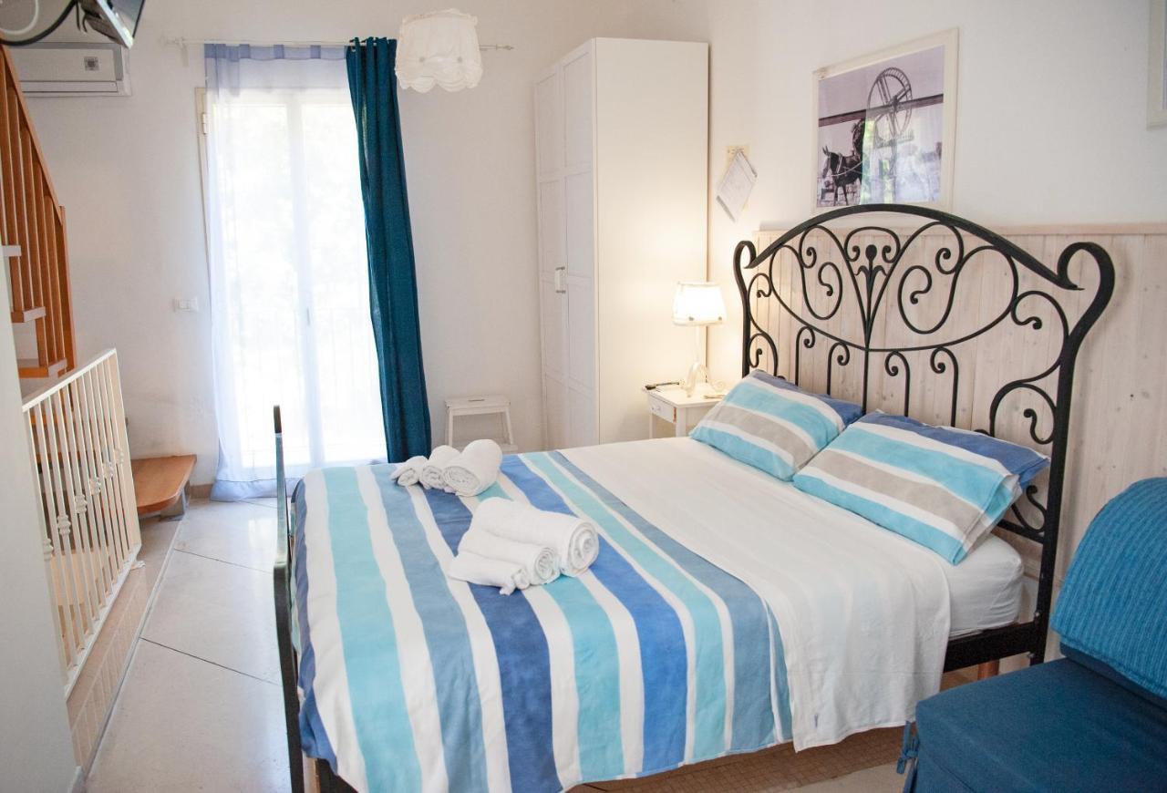 Vacanze Al San Domenico Mola di Bari Exterior foto