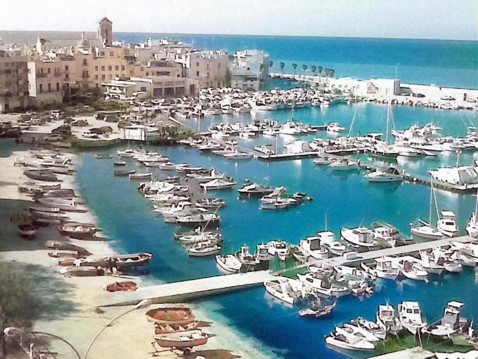 Vacanze Al San Domenico Mola di Bari Exterior foto